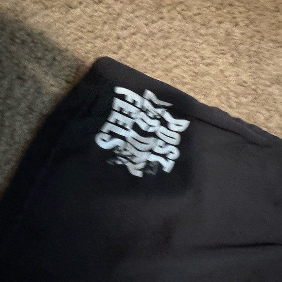 Gymshark Black Shorts - Picture 2 of 3